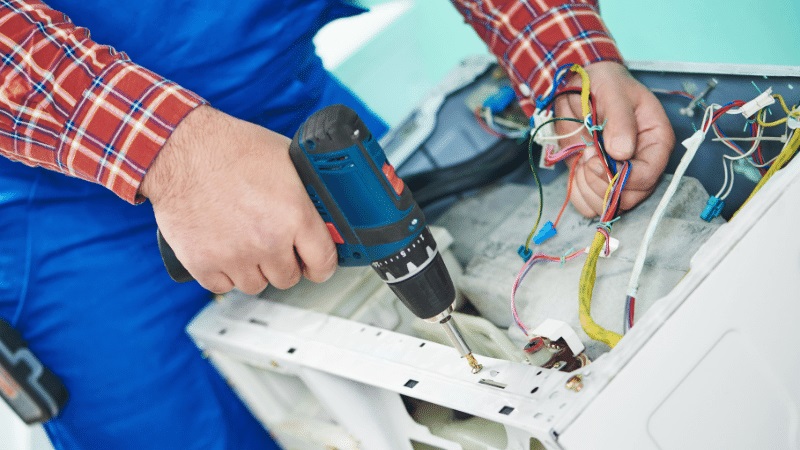 Bağcılar Toshiba Toshiba çamaşır makinesi kart tamiri – Su almama arızası orijinal parça ile giderildi. - Teknik servis örneği